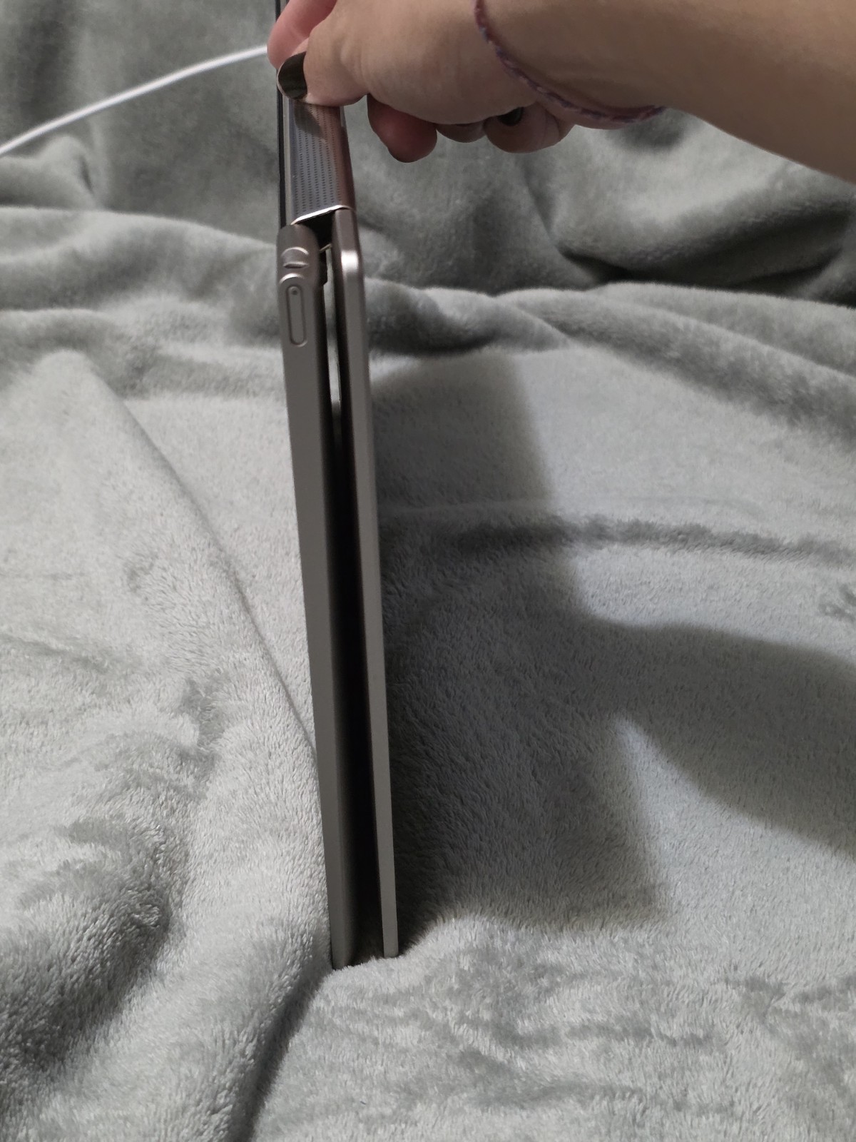 Lenovo Yoga 9i 14-inch Display, Works Excellent! Minor Scratches, Well Cared For