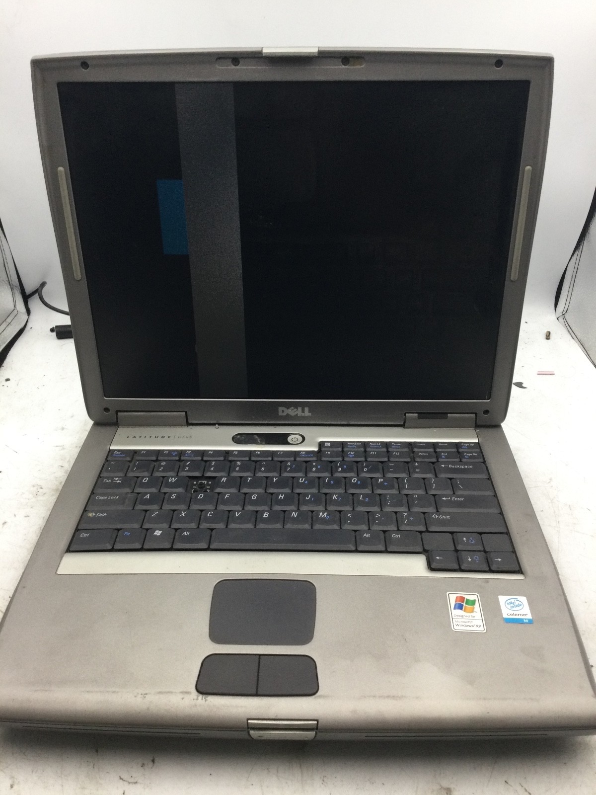DELL LATITUDE D505 – FOR PARTS – INTEL CELERON M – 1GB RAM – 14″ – READ DESC -BB