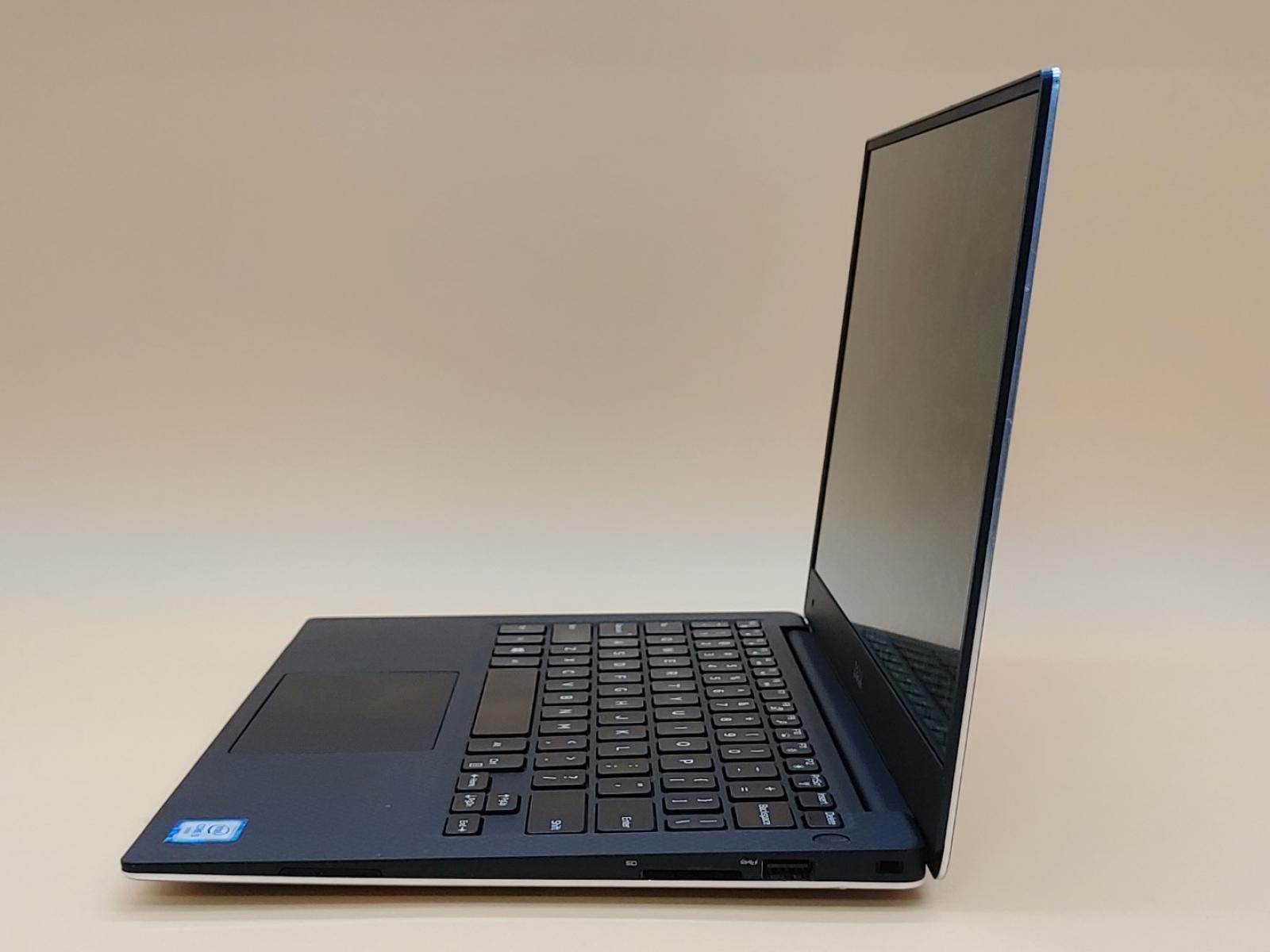 Dell XPS 13 9350 13.3″ Intel i5-6200U✔4GB✔128GB SSD✔Win11Home✔ **NO A/C**
