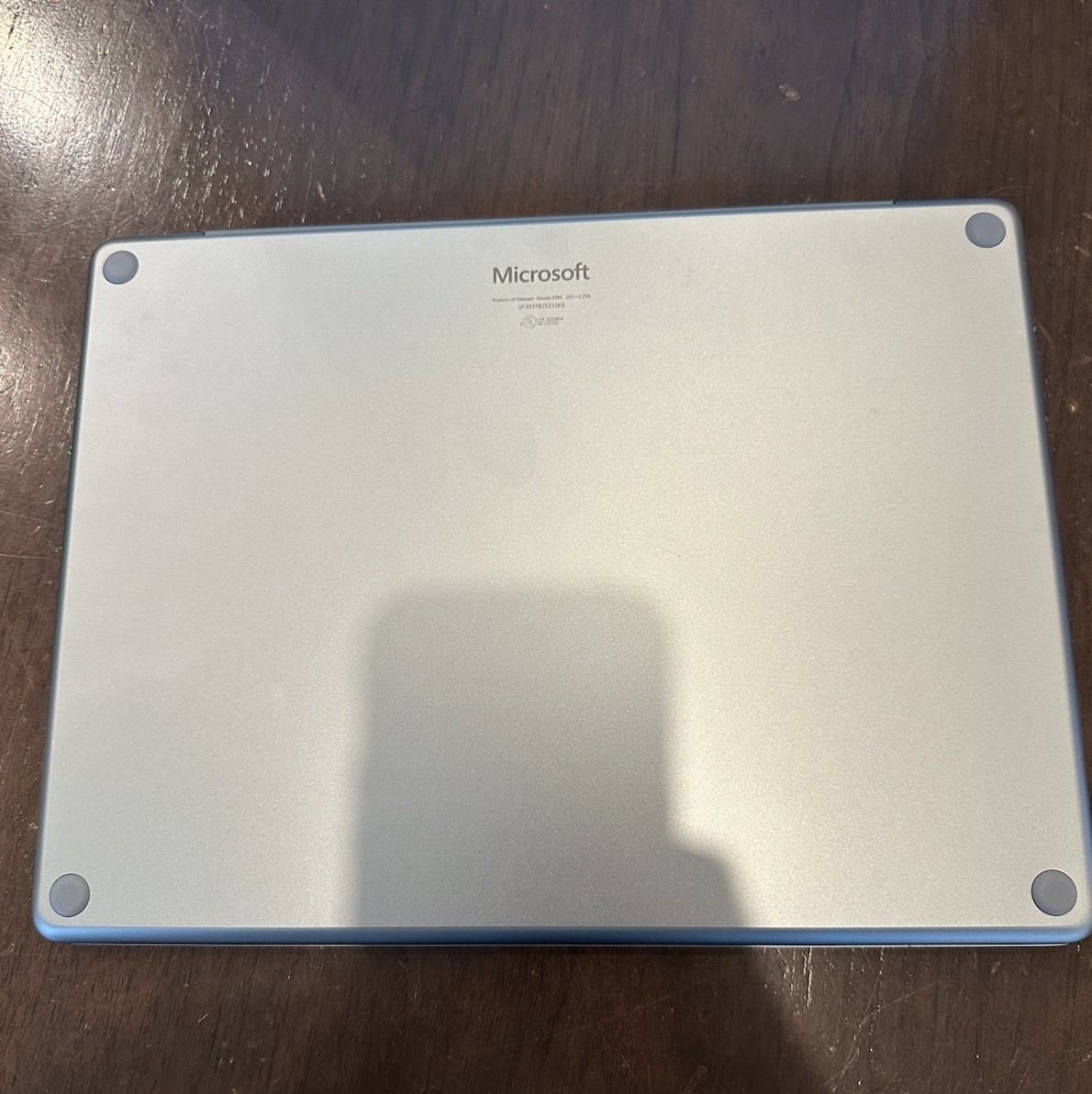 Microsoft Surface Laptop 2095 13″ Snapdragon X Plus 16GB 256GB UFS Win11 Home