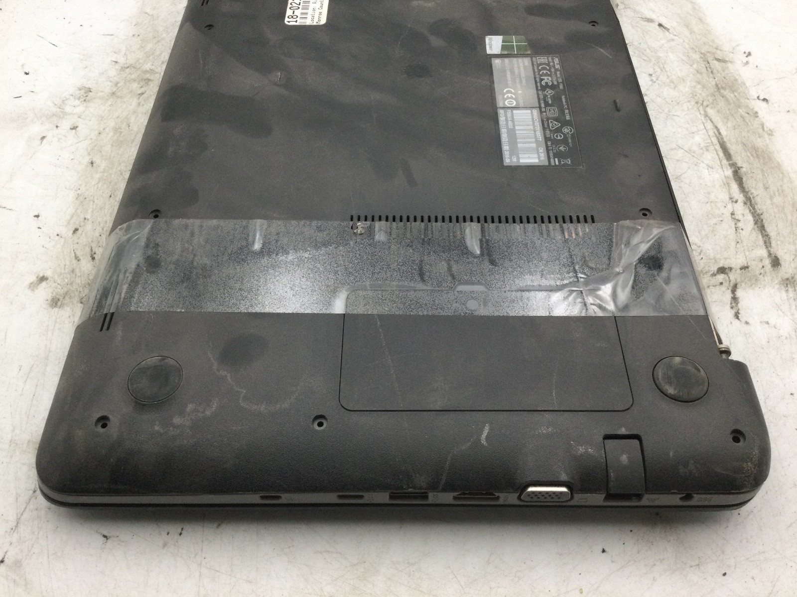 ASUS F556U 15.6″ Laptop – Intel Core i3 – No RAM No HDD- NO POWER/PARTS -BB