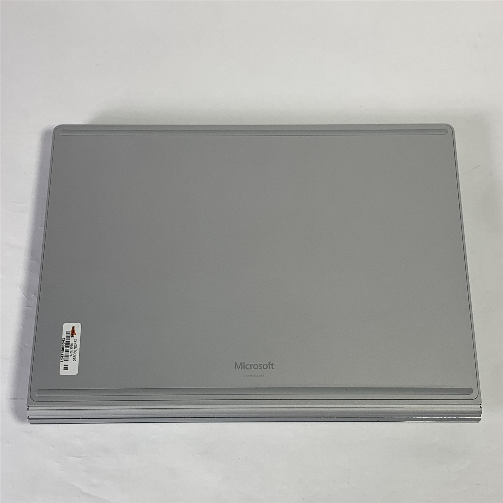 Microsoft Surface Book 3 1900 13.5″ i7-1065G7 1.3GHz 16GB 256GB NVMe SSD – Win11