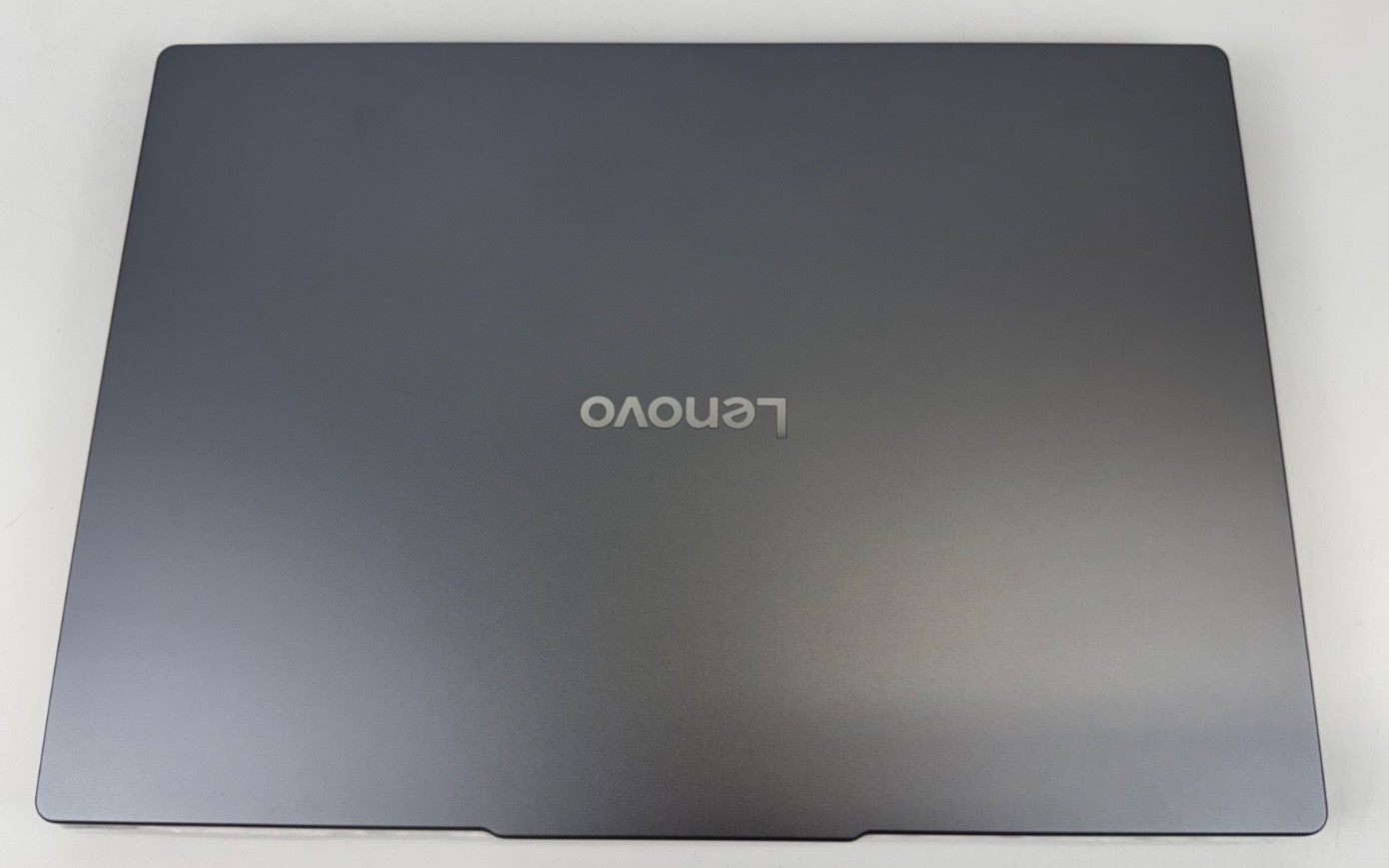 Lenovo IdeaPad Slim 3X 15.3″ WUXGA Laptop Qualcomm Snapdragon X 16 GB Luna Grey