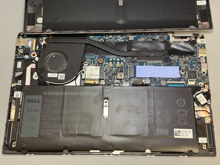 Dell Latitude 3301 Laptop NO LCD – Motherboard i5-8265u 8GB RAM No SSD