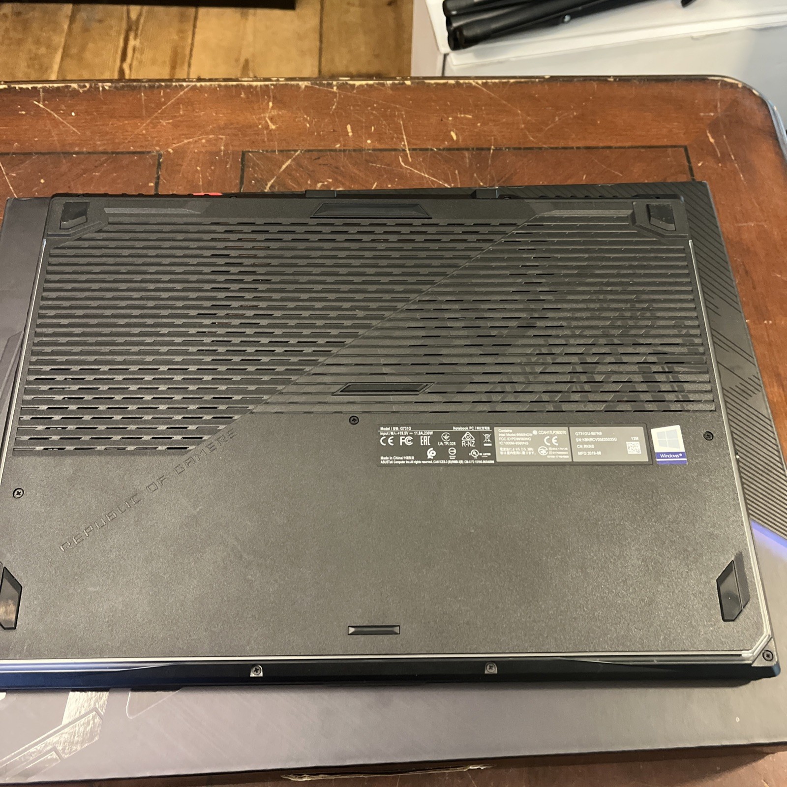 ASUS ROG Strix G731GU 17in i7-9750H 16GB GTX 1660 Ti 512GB SSD W11