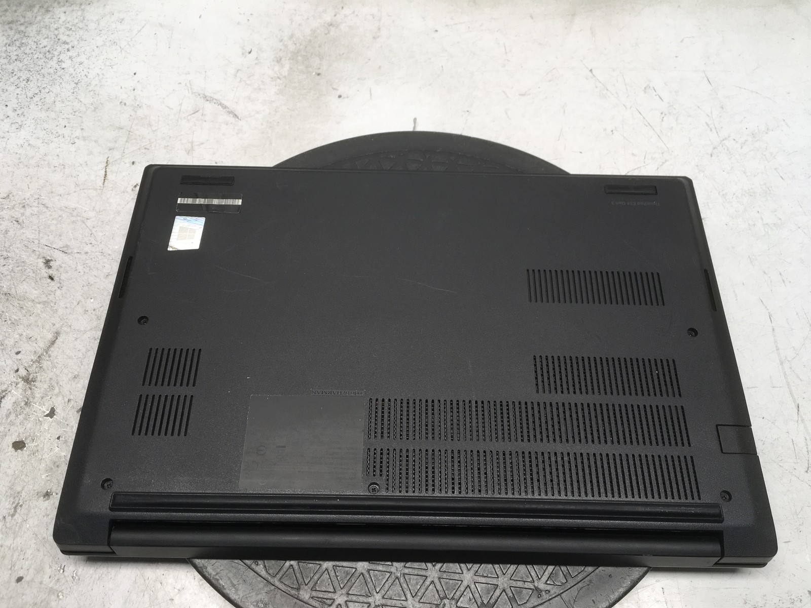 Lenovo ThinkPad E14 AMD Ryzen 5 5000 Series No RAM NO HDD No Batt