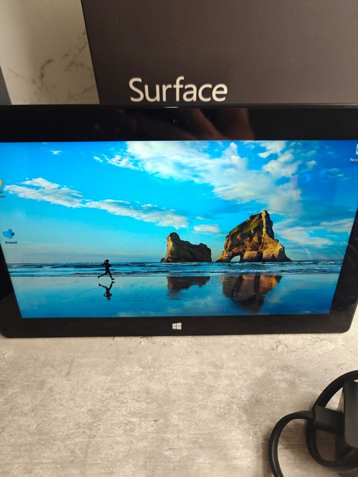 Microsoft Windows 8 Pro Surface Tablet PC 128 GB Intel i5 Win 10 Read Desc