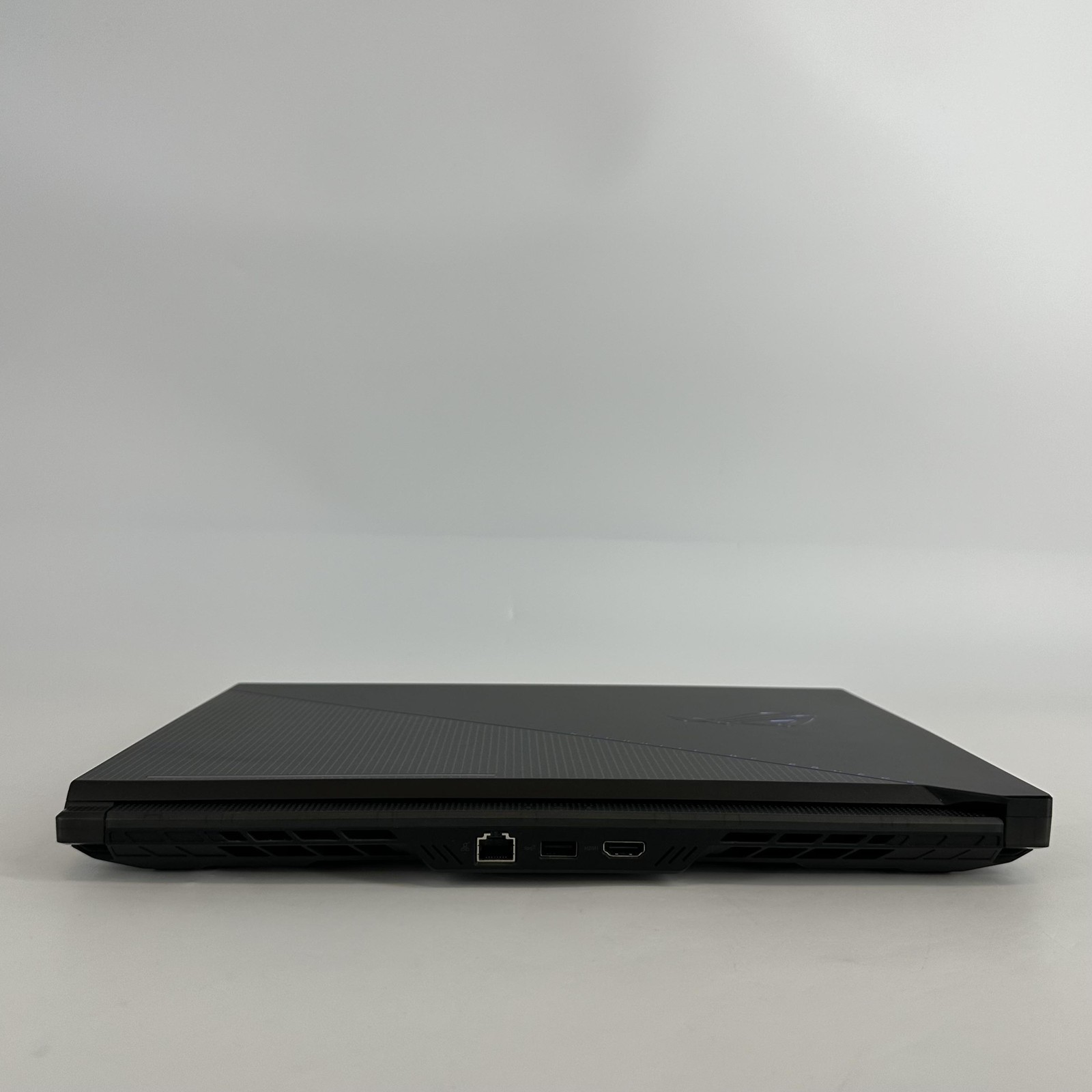 Asus ROG Zephyrus Duo 16 GX650 240Hz QHD+ TOUCH Ryzen 9 7945HX 64GB 2TB RTX 4090