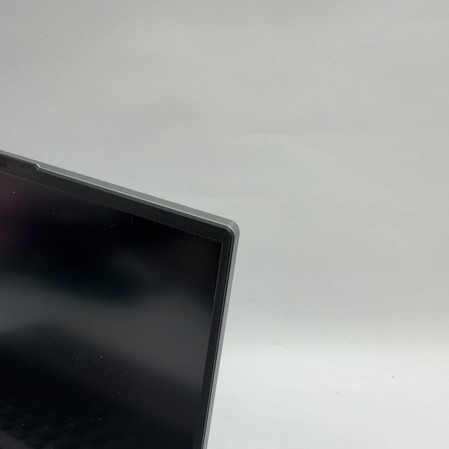 Lenovo ThinkBook 14 Gen 6 14″ Ryzen 7 7730U 2.0GHz 16GB RAM 256GB SSD