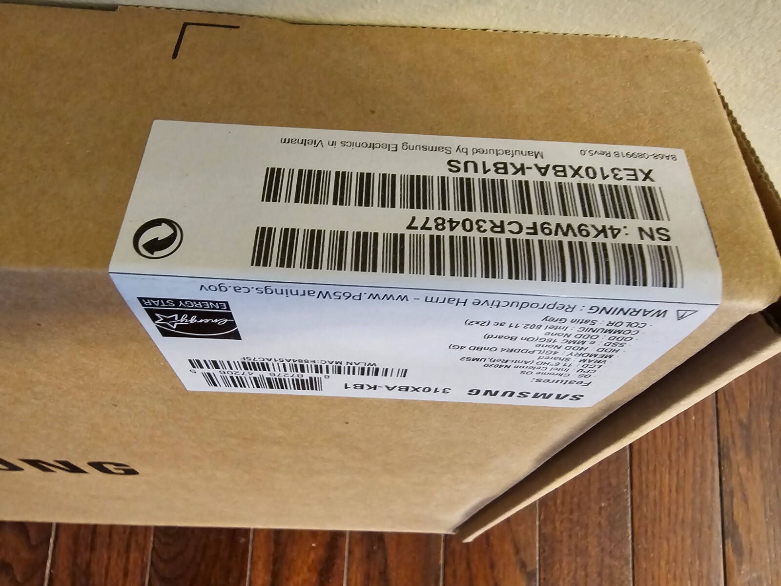 Samsung (XE310XBA-KB1US) Chromebook 4 Celeron N4020, 4GB/16GB – Factory Seal