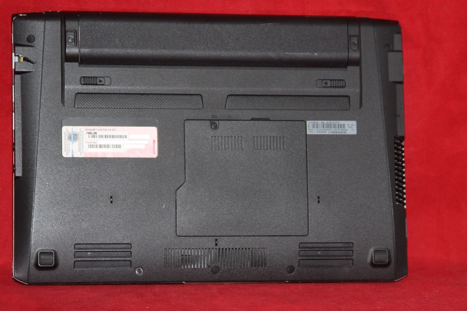 Netbook, ASUS Lamborghini Eee PC, VX6S, Intel Atom D2700, 4GB, 12.1”