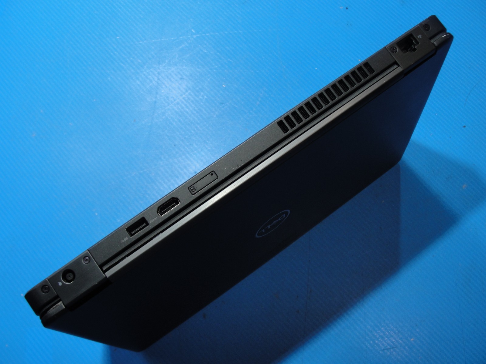 Dell Latitude 5490 14” Full HD i5-8250U 1.6GHz 8GB 256GB SSD Win11 Pro + Charger