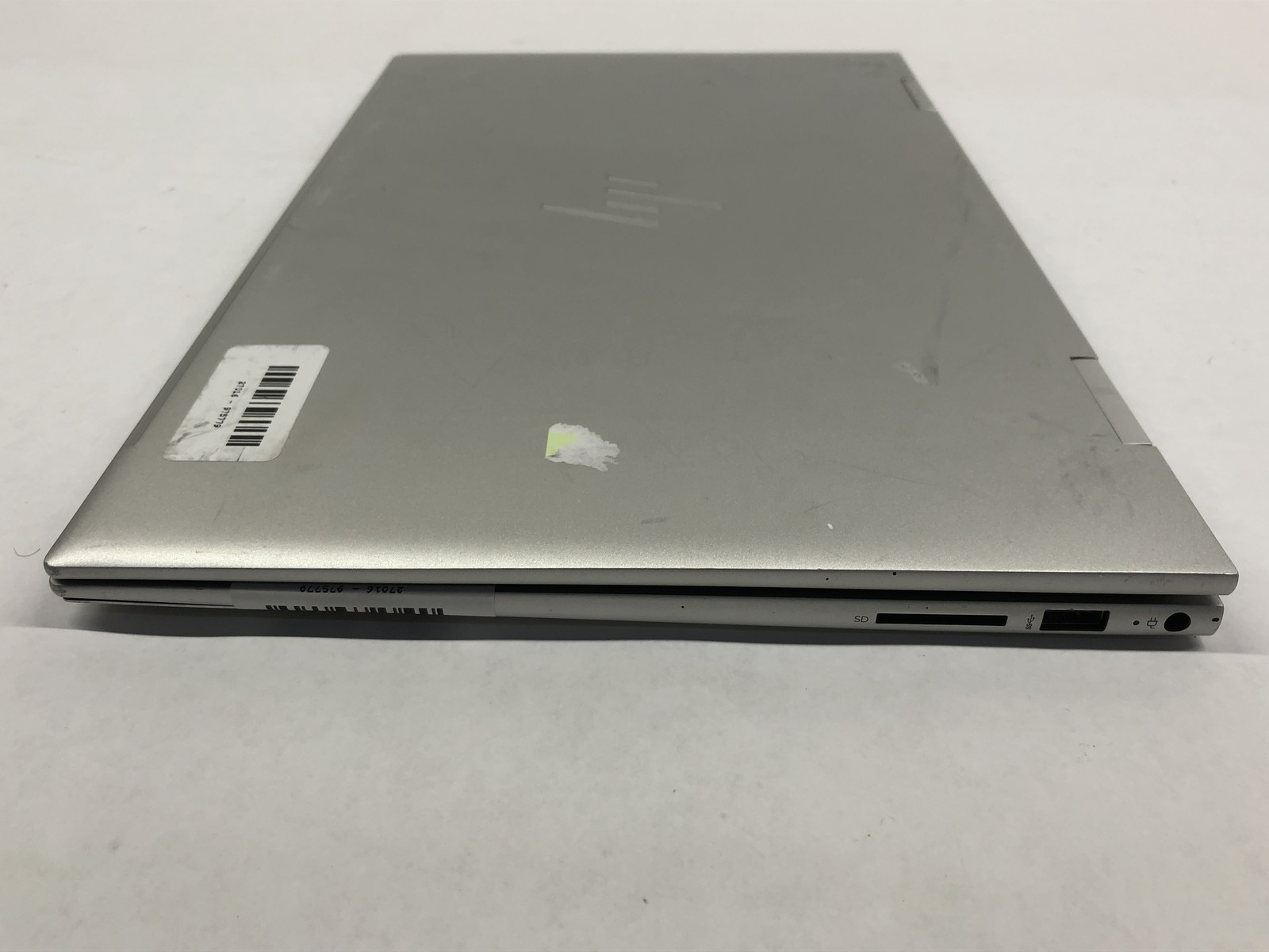 HP Envy X360 15.6″ Convertible i7-1195G7 16GB RAM No Storage No OS