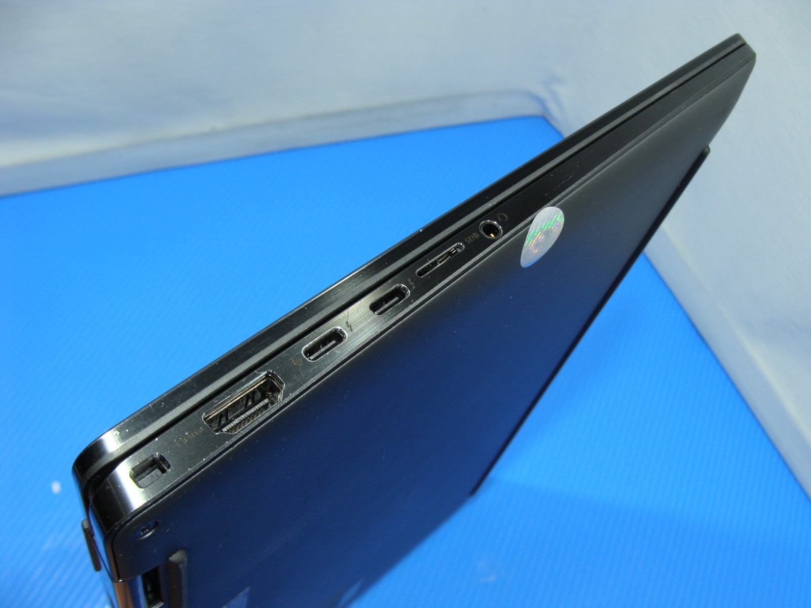 Dell Latitude 9430 14″WQXGA TOUCH vPRO i7-1265U 1.8GHz 32GB 512GB W11P +Charger