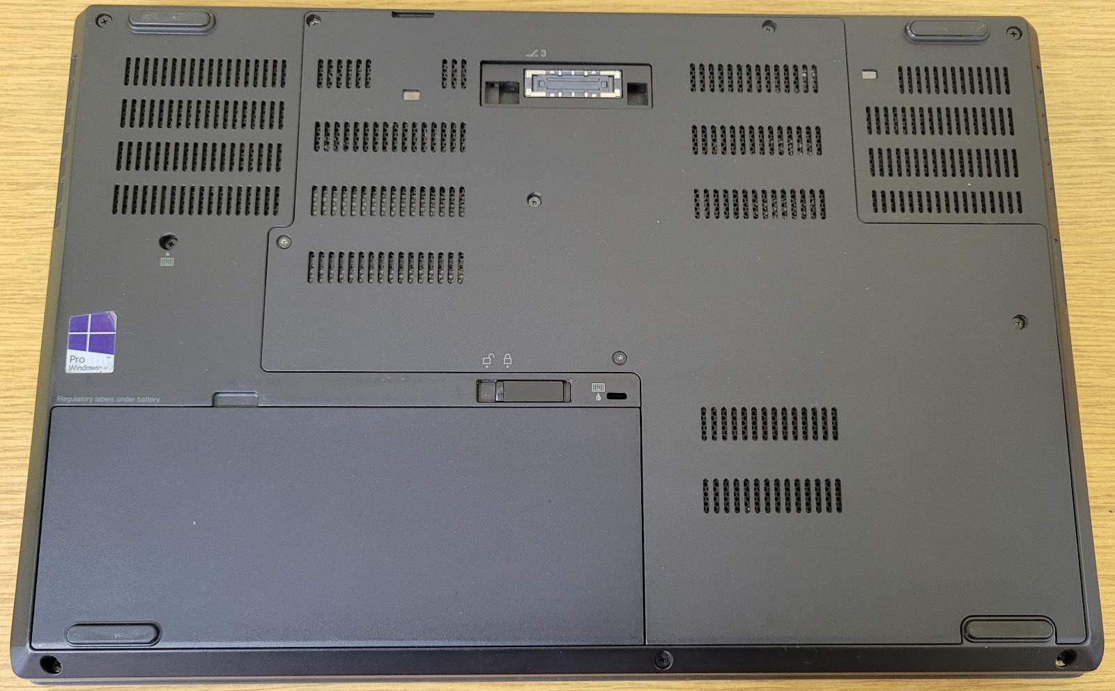 Lenovo ThinkPad P50 Xeon E3-1535 2.90GHz 16GB 256GB NVMe Win10 Pro M2000M