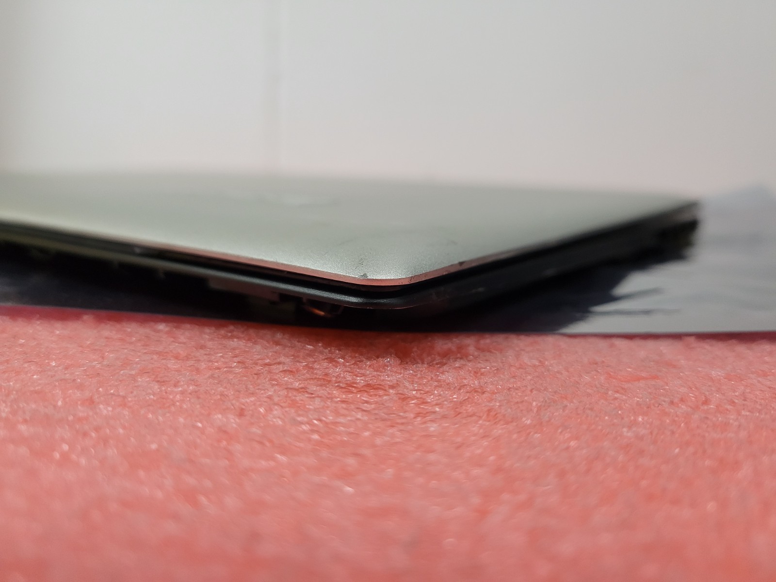 Lenovo IdeaPad U530 i7-4500U 4GB RAM *AS IS/BIOS* (NO HDD/BATT/OS/COVER) | LP505