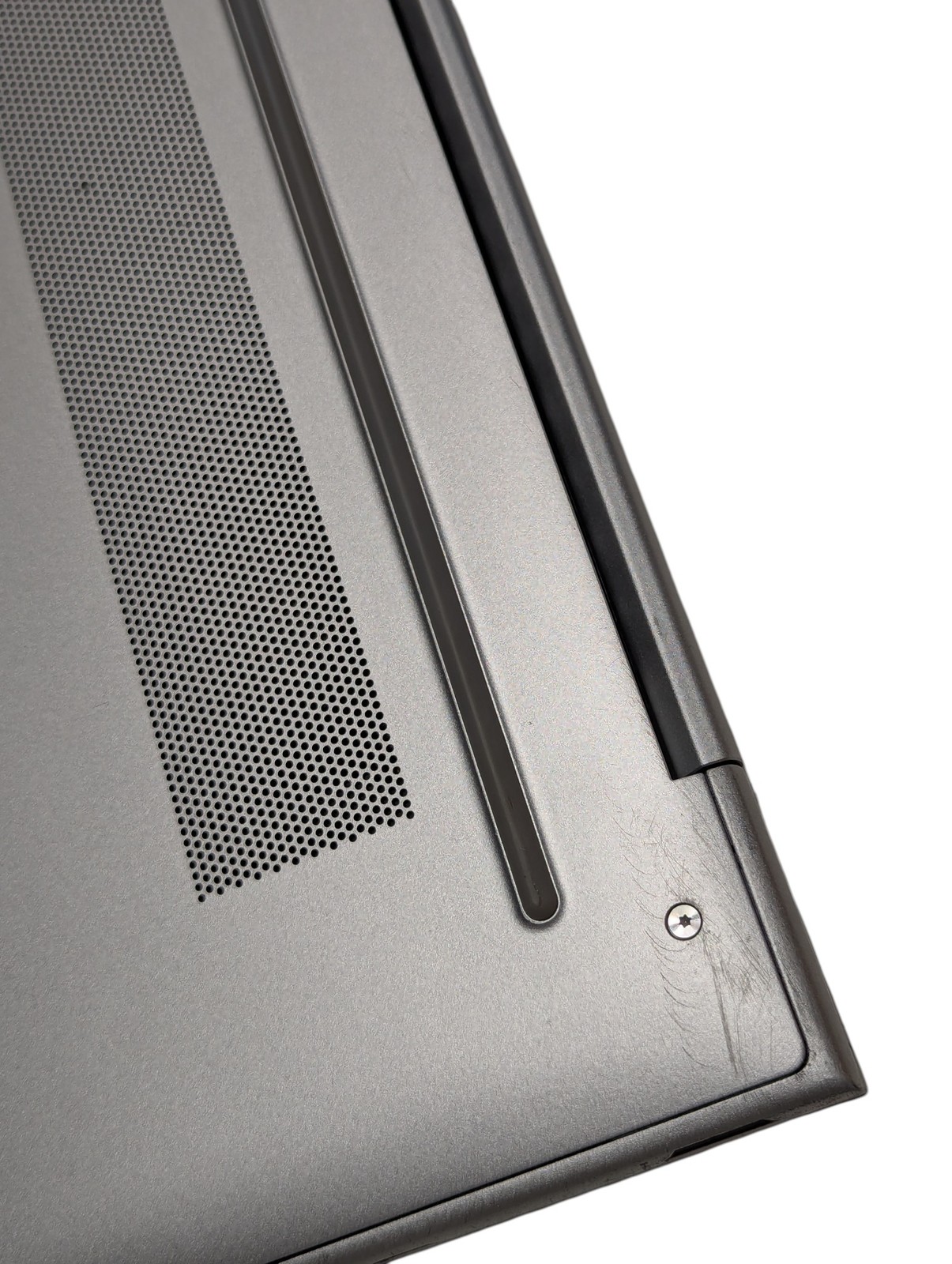 HP Elite Dragonfly G3 i7 13.5″ 32GB RAM 512GB SSD – Grade D