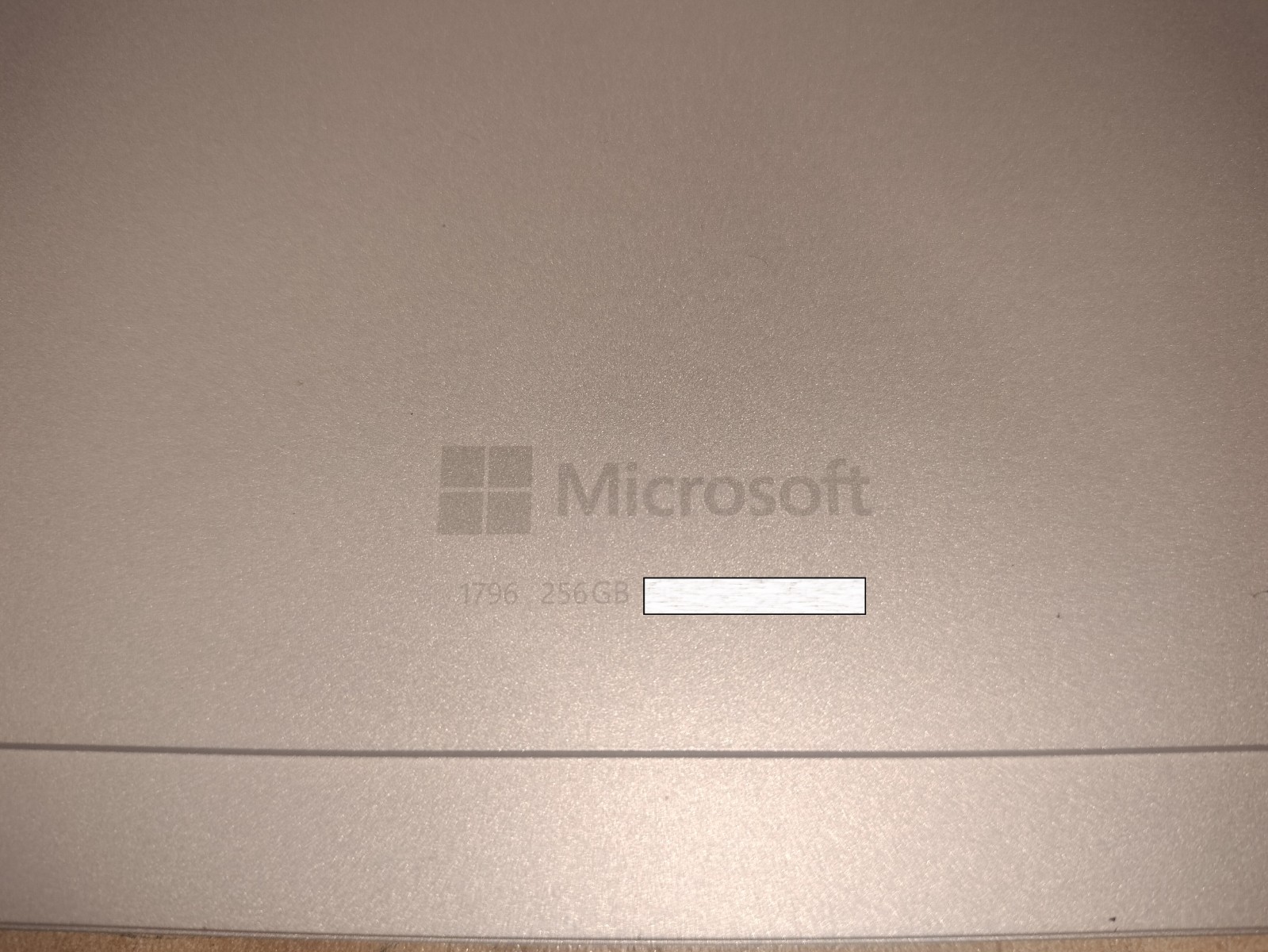 Microsoft Surface Pro 1796 12″ Touch Intel i7-7660U 2.50GHz 8GB 256B SSD