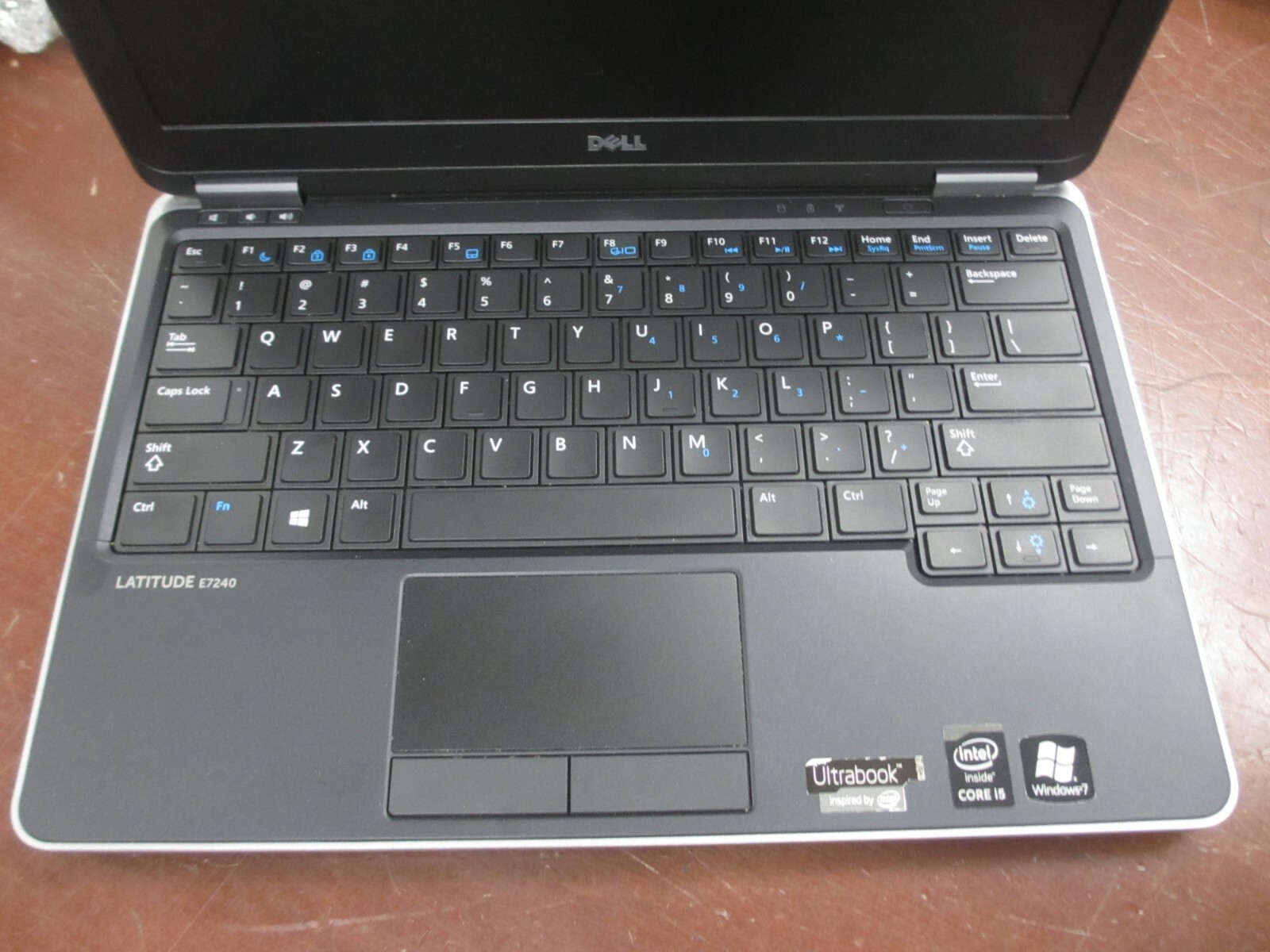 Dell Latitude E7240 I5-4310U 2.00GHz 8GB Web-Cam Laptop [NO AC/OS/HDD]