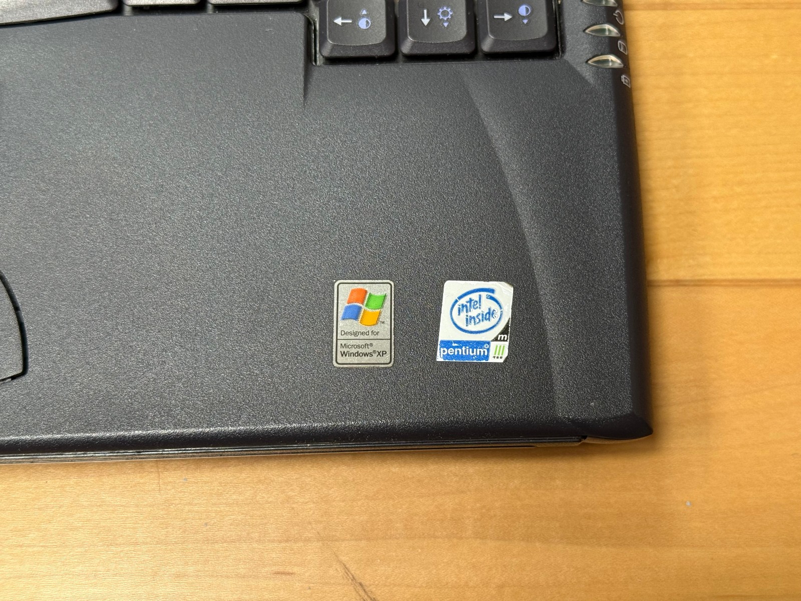 Dell Latitude C510/C610, No HDD, Untested w/ Wireless Card; Software Keys (READ)