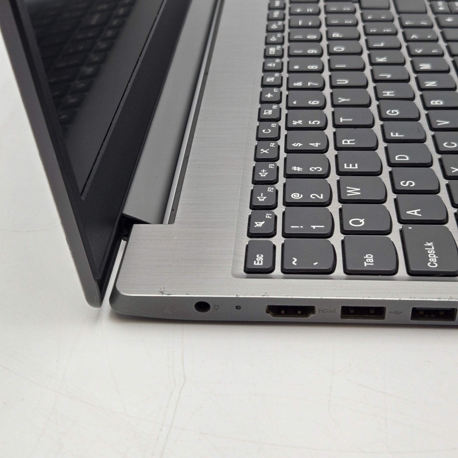 Incomplete Lenovo IdeaPad 3 Laptop Ryzen 3 3250U 8GB RAM *NO SSD or OS*