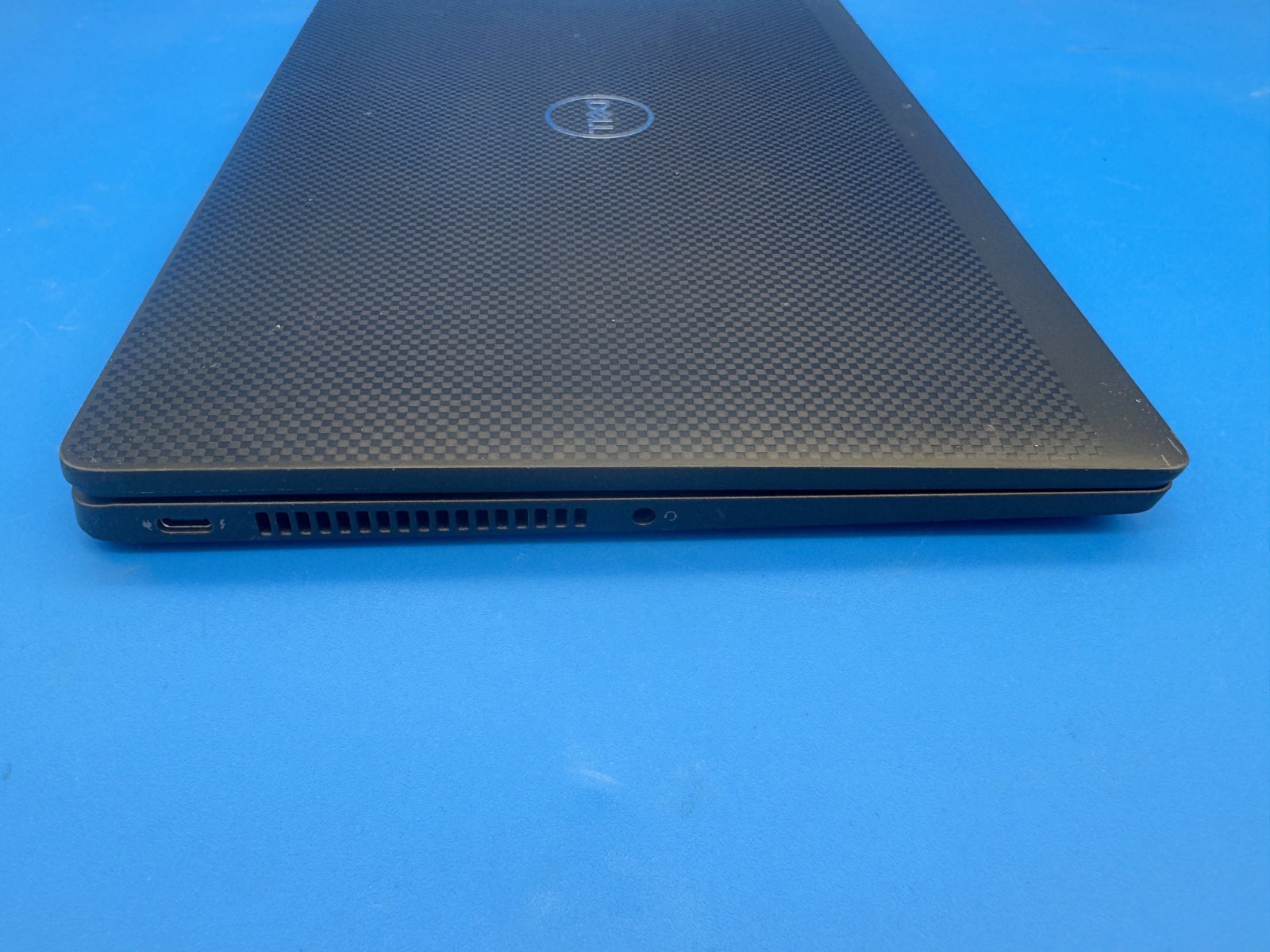 Dell Latitude 7320 11th Gen Intel Core i7-1185G7 3.0-4.8GHz 16GB 512GB NVMe LTE