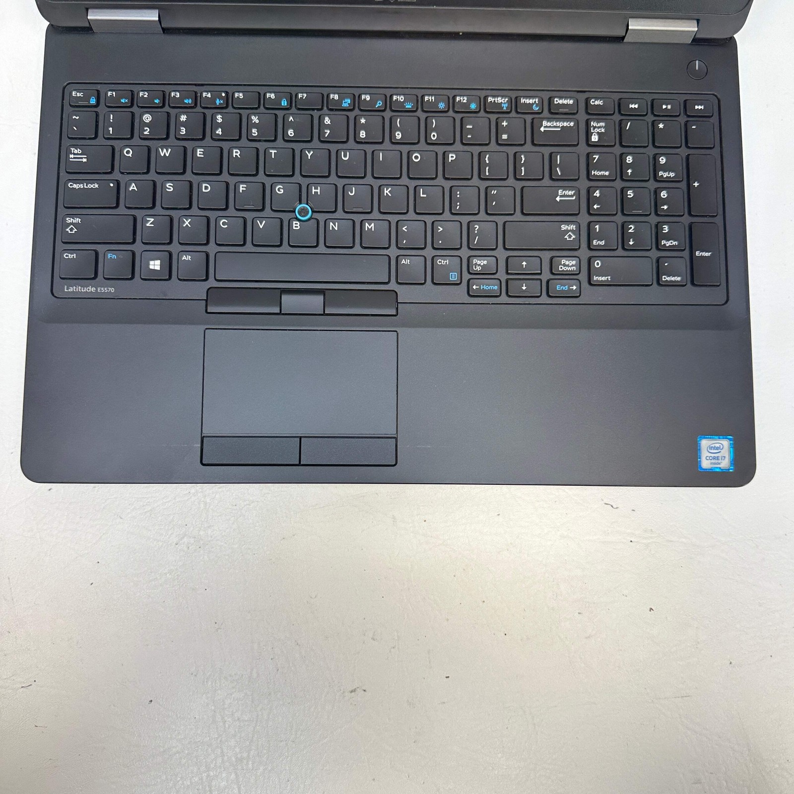 Dell Latitude E5570 15.6″ i7-6820HQ 2.7GHz 16GB RAM 256GB SSD AMD Radeon R9