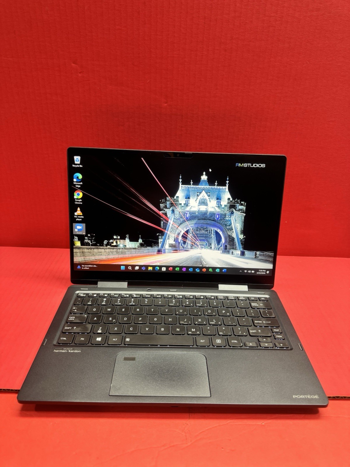 Dynabook Portege X30W-J 13″ Touch Laptop-11th i7-1185G7 2.8GHz 16GB RAM 512GB