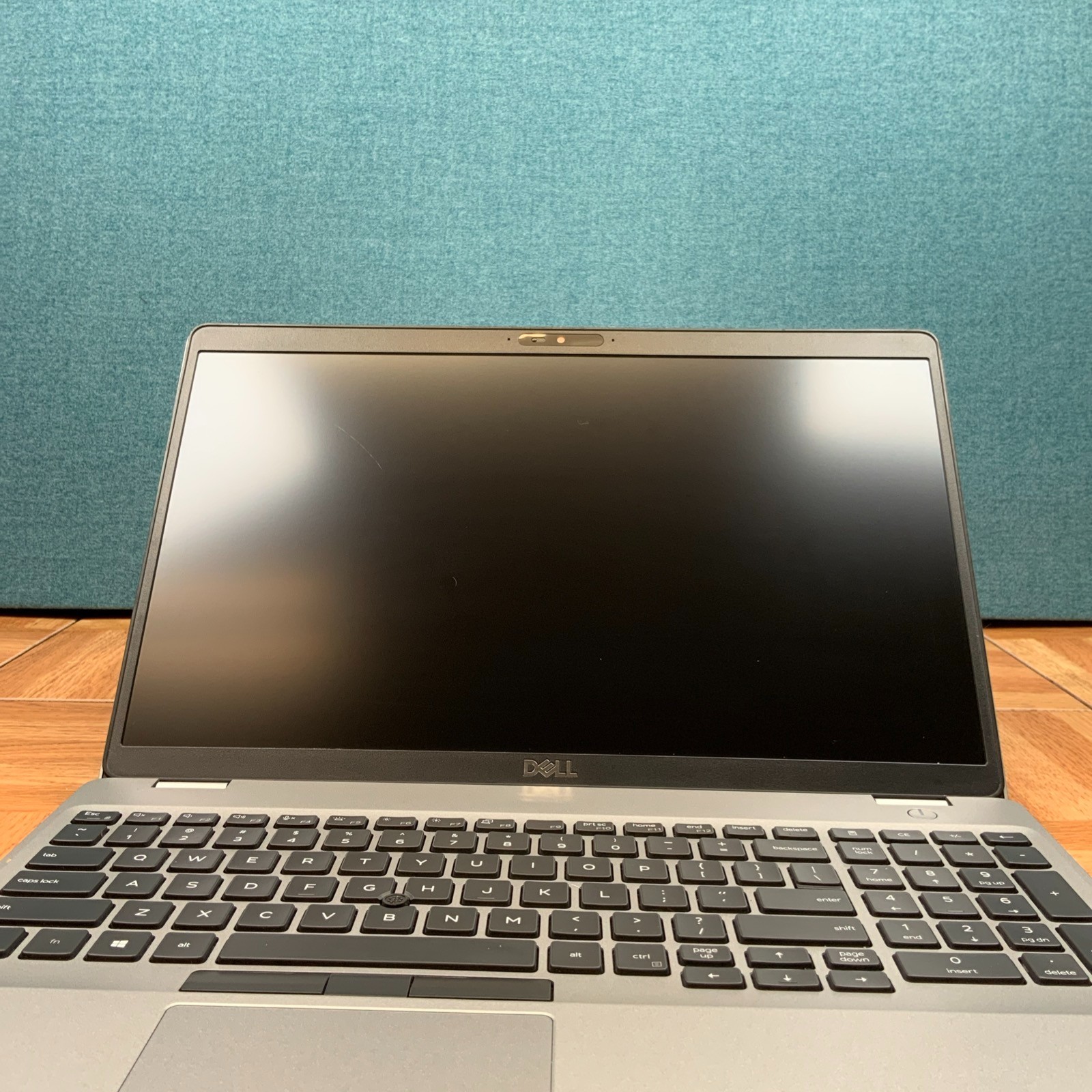 Dell Latitude 5510 Intel i7-10610U 8GB RAM 256 GB SSD Win 11 Pro