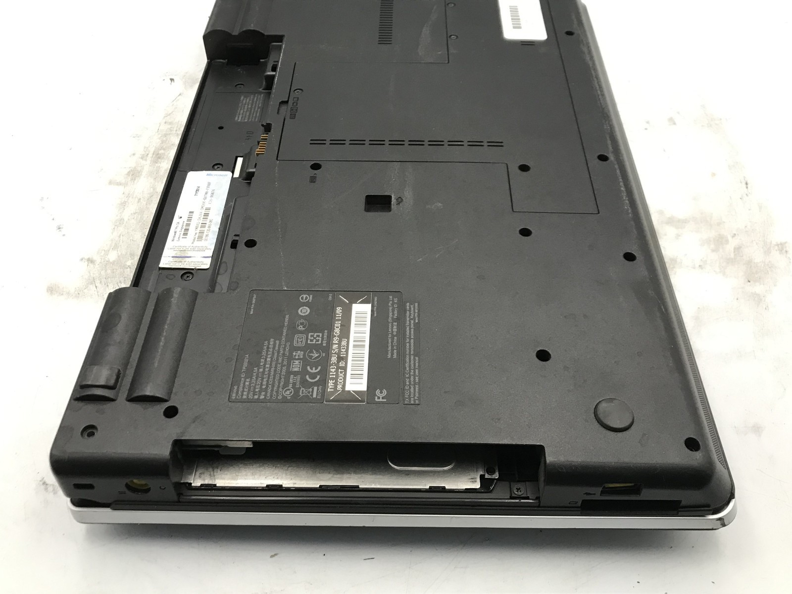 LENOVO THINKPAD E520 – FOR PARTS – INTEL I5 2ND GEN – 4GB RAM – READ DESC – BB