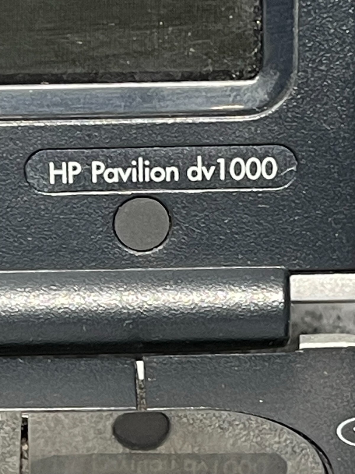 HP Pavilion DV1000 Laptop Intel Centrino For Parts Repair Notebook