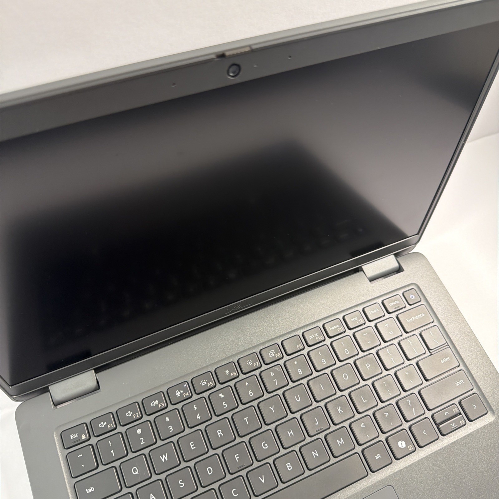 2025 Dell Latitude 3450 14″ Intel i5-1335U 8GB DDR5 RAM 256GB SSD
