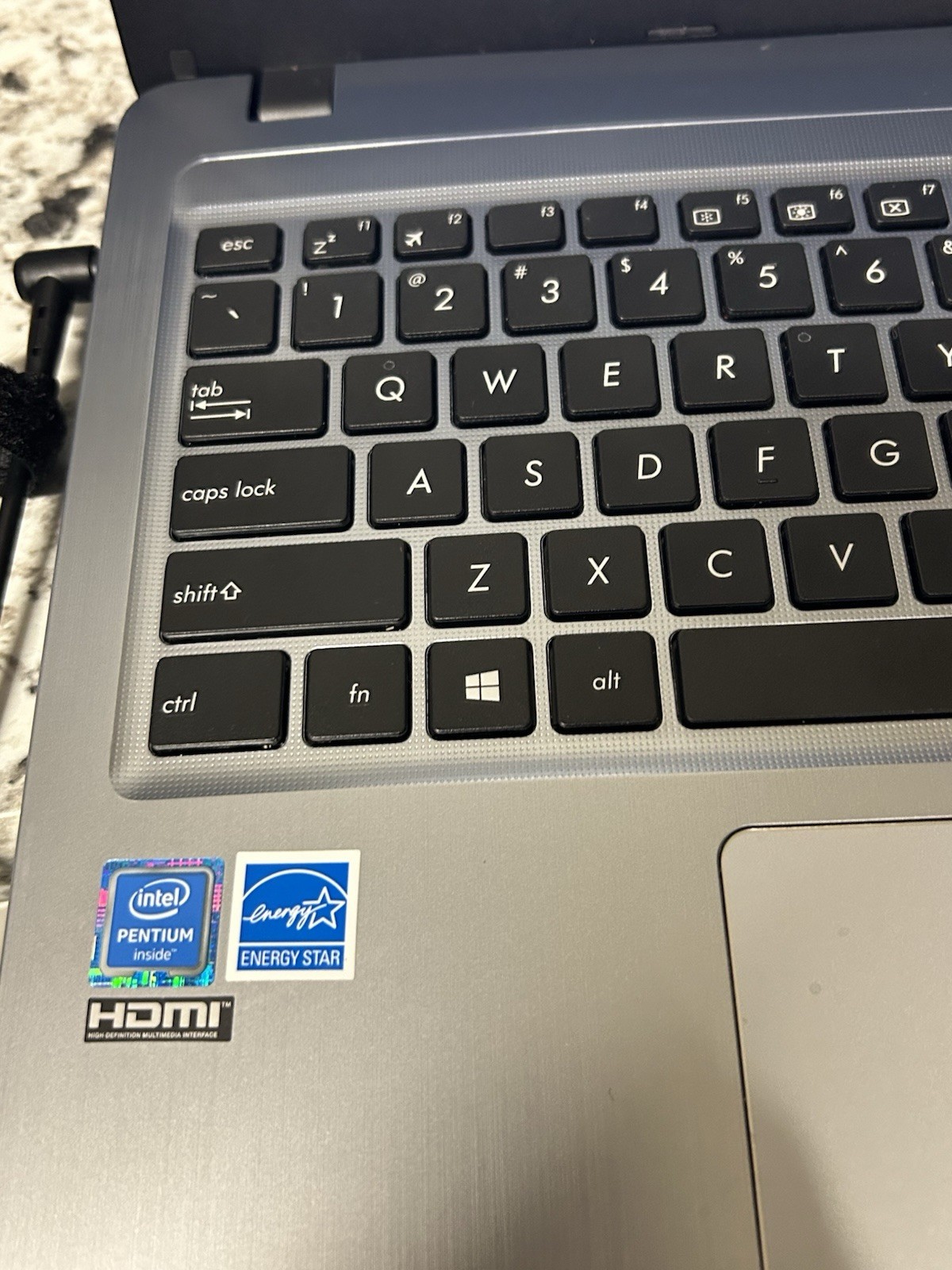 ASUS X540S Intel Pentium Laptop-Parts Repair Only! Case /Charger Included