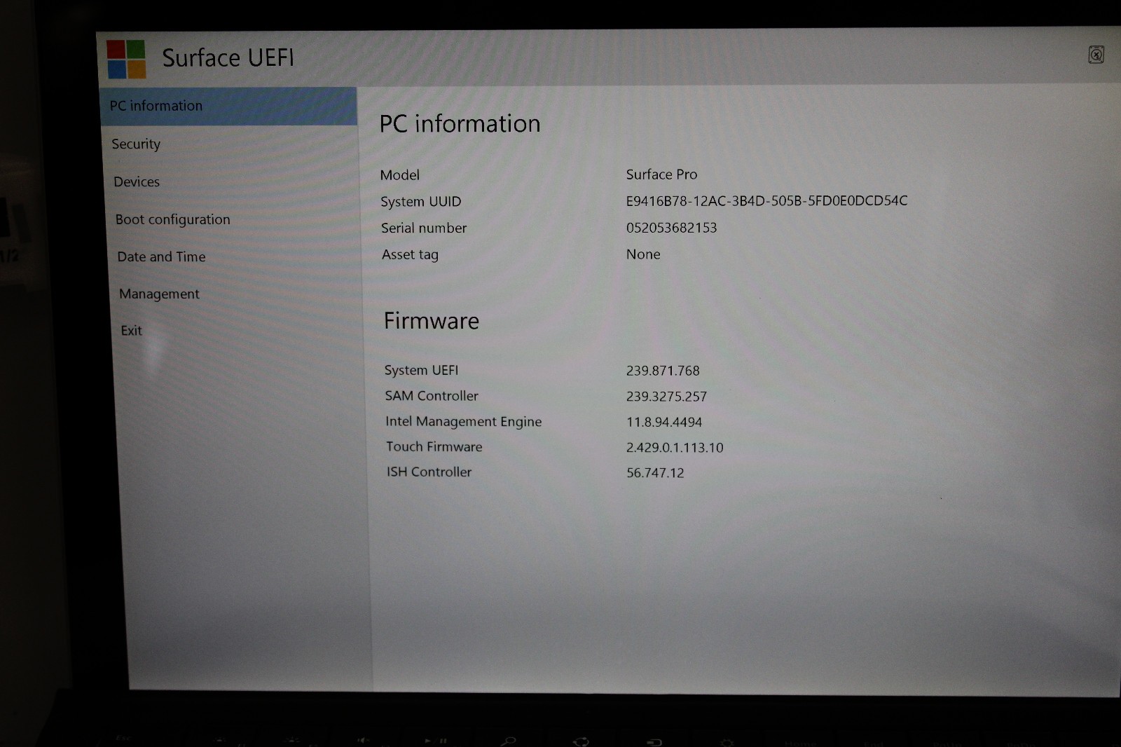 Microsoft Surface Pro 5 1796 _ m3-7Y30 _ 4GB RAM _ 128GB Internal SSD _ No OS