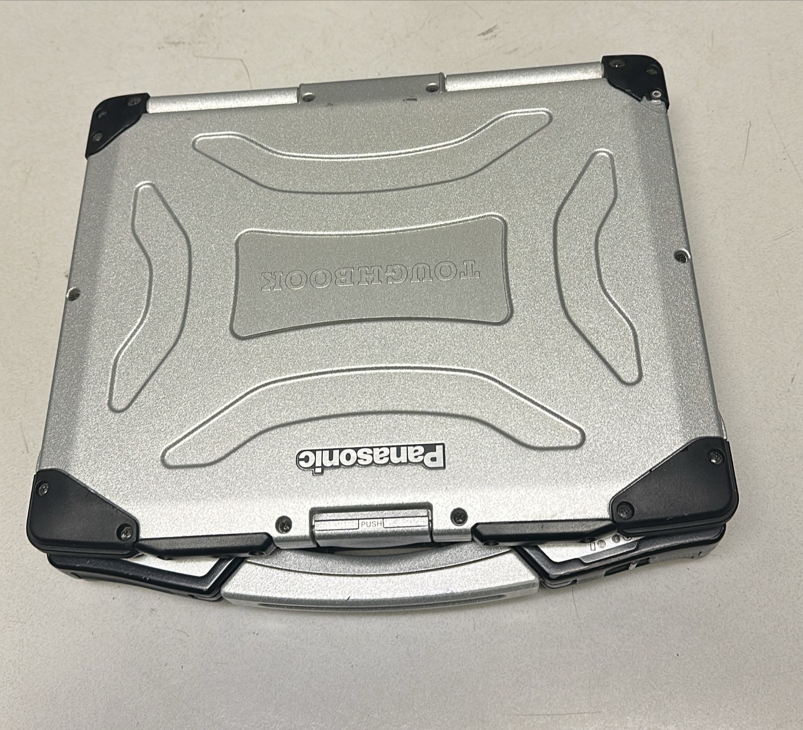 Panasonic ToughBook CF-29 (No Hard Drive, No Charger)