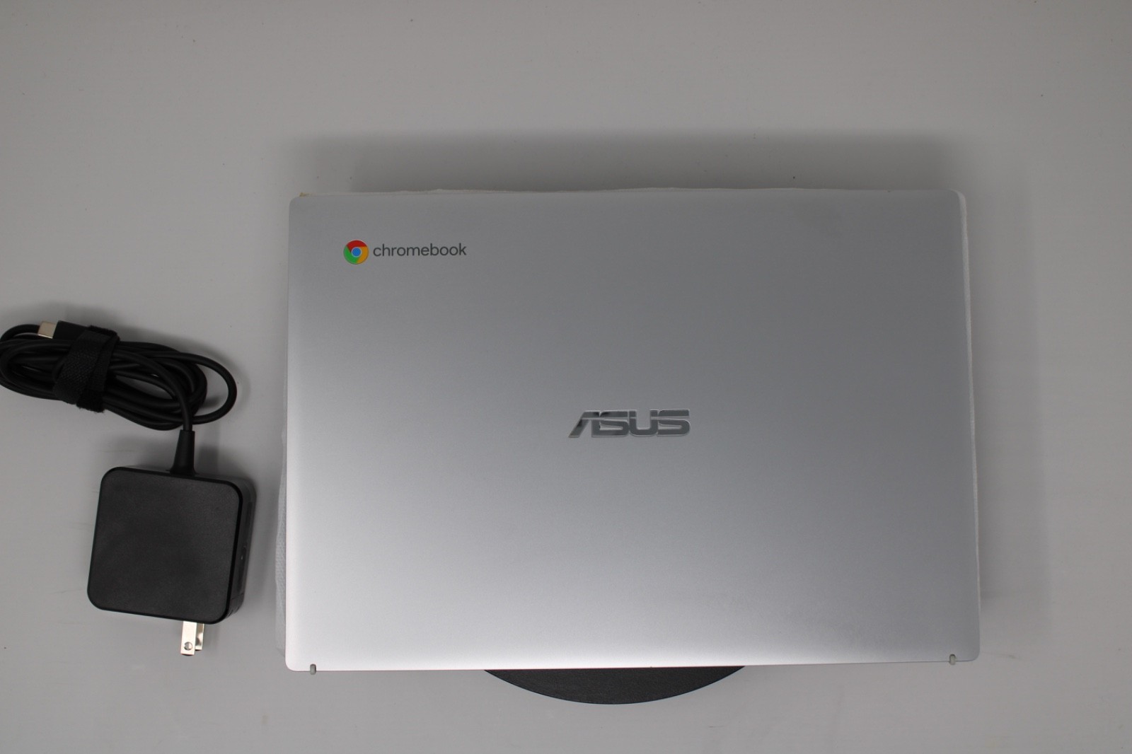 ASUS Chromebook CX1 11.6″ (32GB HDD, Intel Celeron N3350, 1.10 GHz, 4GB)…