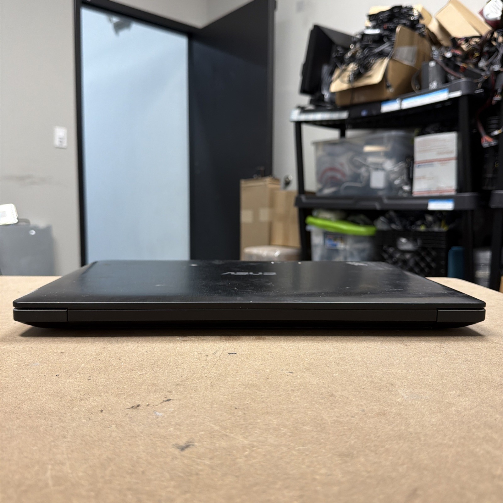 *BROKEN SCREEN Asus Notebook Q550L – 15.6″ FHD Touch i7-4500U 8GB RAM NO HD/OS