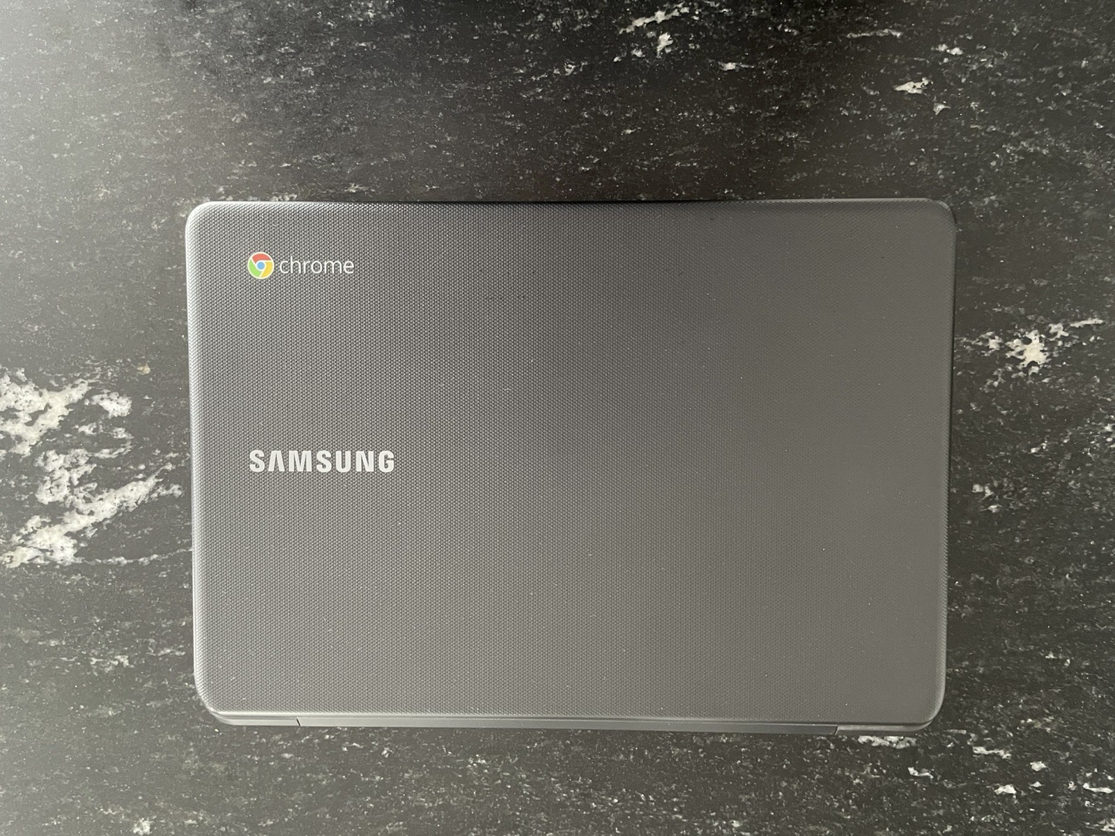 Samsung Chromebook 3 XE500C13 11.6 in. 2GB RAM 16GB SSD Intel Celeron N 2.48GHz