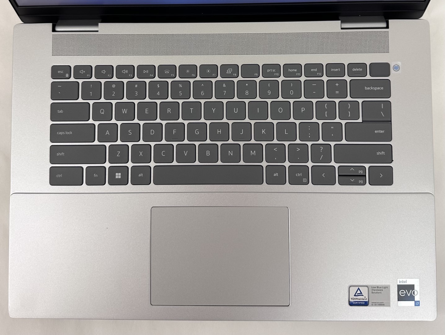 Dell Inspiron 16 Plus 7630 16″ 2560×1600 i7-13700H 32GB 1TB SSD W11H U