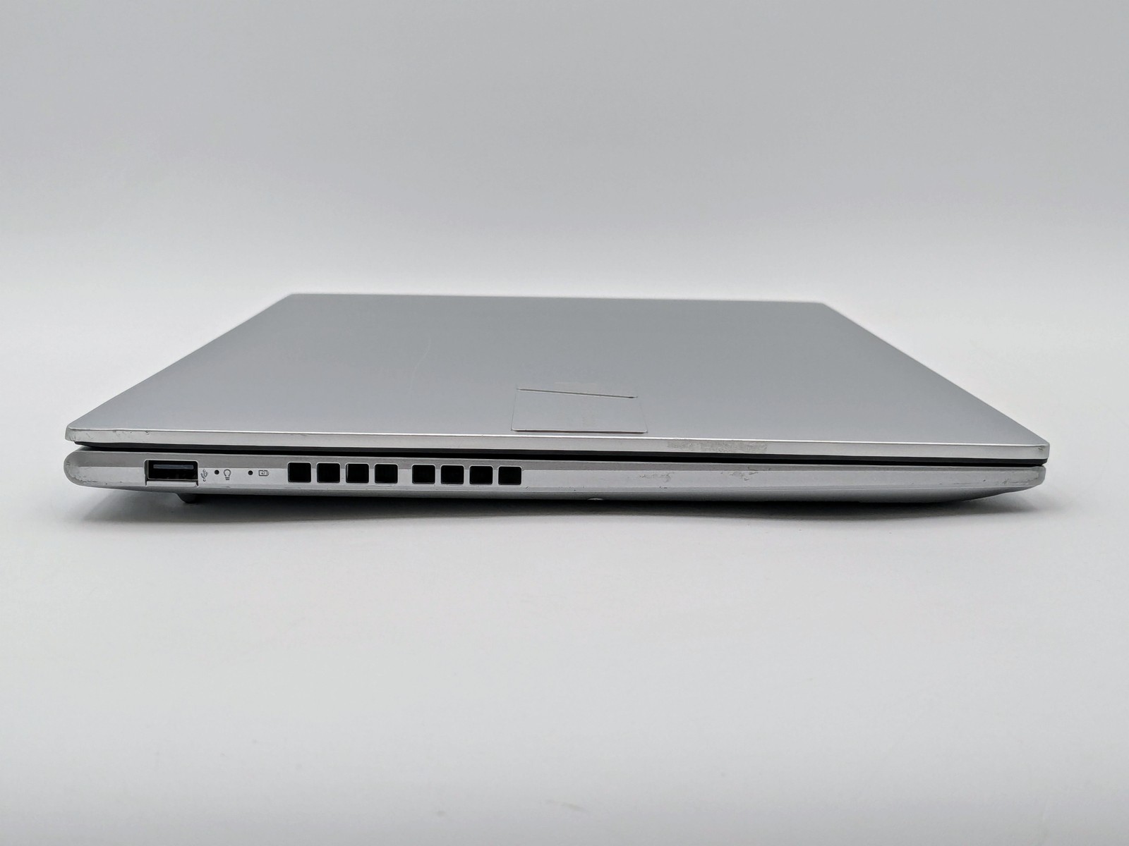ASUS Vivobook 17X K3704 17″ FHD I9-13900H 8GB Motherboard Palmrest *READ*
