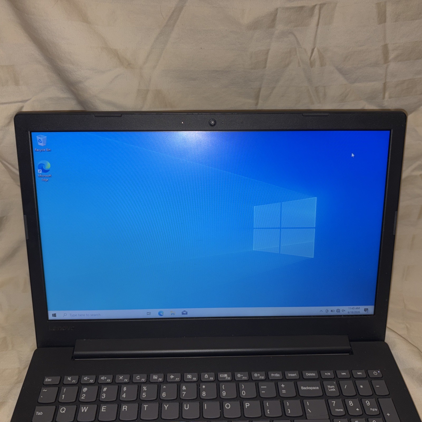 Lenovo IdeaPad 1 130-15AST 15.6″ A6 9225 2.6GHz 4GB RAM 500GB HDD