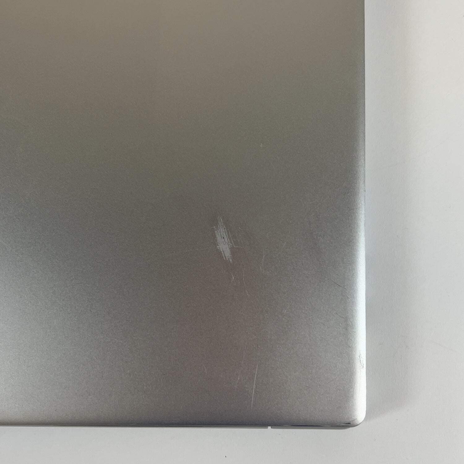 Lenovo Ideapad 720s 13ARR 13.3″ Ryzen 7 2700U 2.2GHz 8GB RAM 512GB SSD