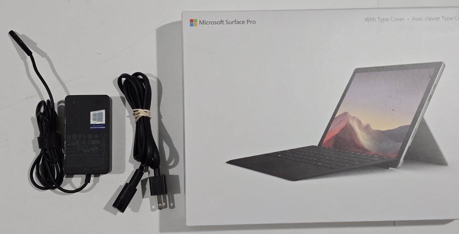 Complete: Microsoft Surface Pro 7 1866 i5/8GB/128GB + Type Cover Keyboard