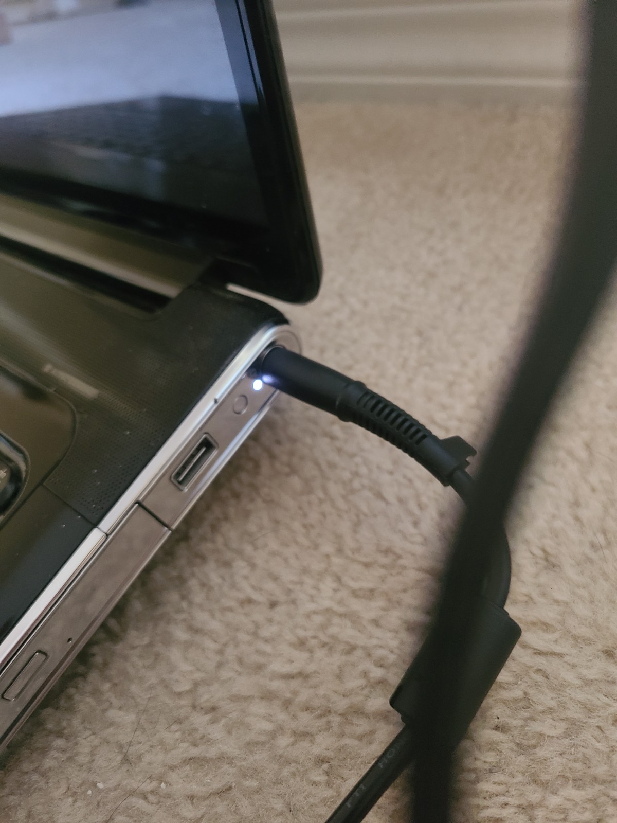 HP Pavilion dv8 Laptop, Intel i5, 8GB RAM, Nvidia GeForce Windows 10 Tested