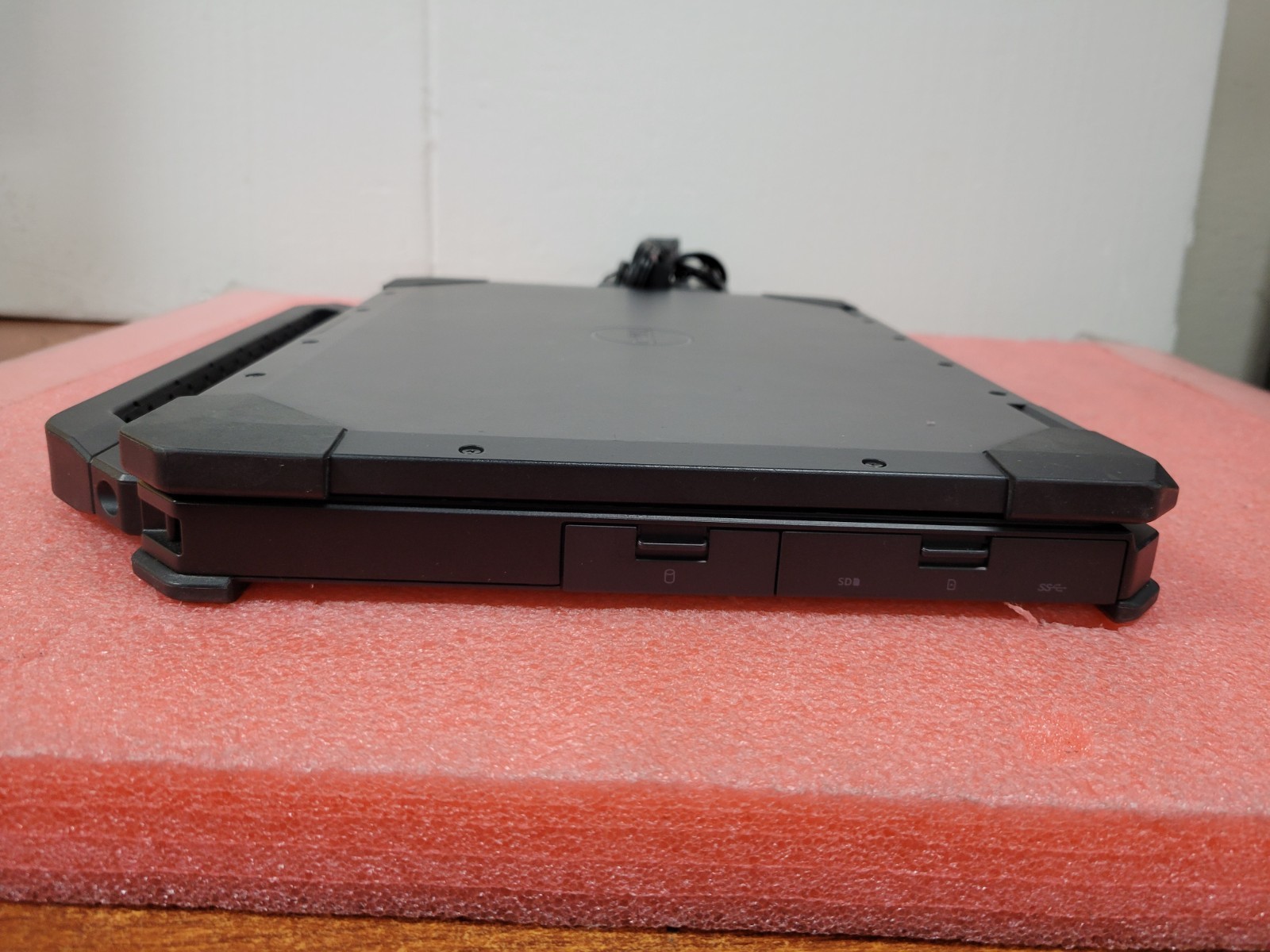 Dell Latitude 5420 Rugged 14″ i7-8650U@1.9Ghz 16GB RAM 256GB SSD | C1073