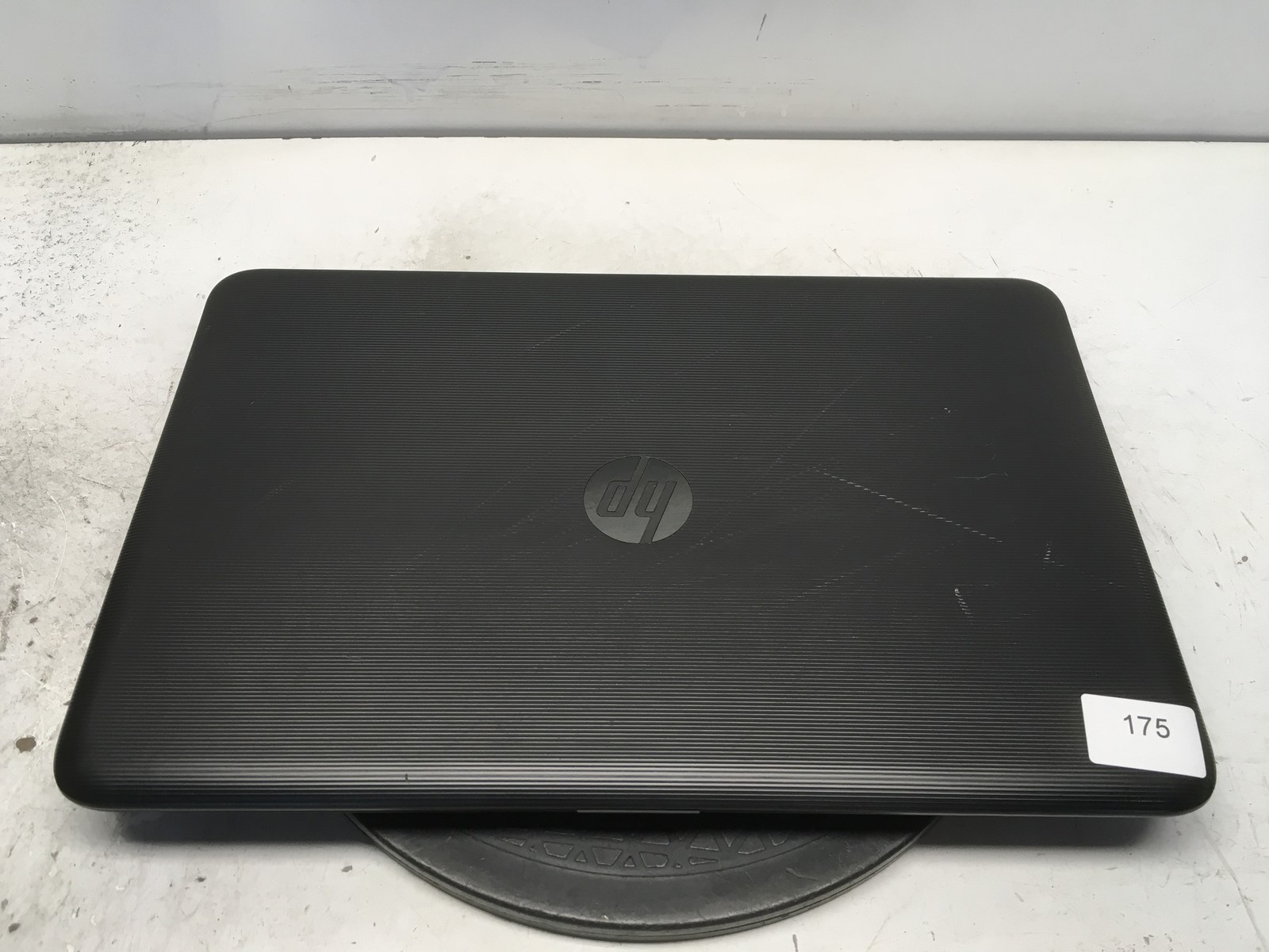 HP 15-BA009DX AMD Quad-Core A6-7310 APU 2GHz No RAM NO HDD No Batt