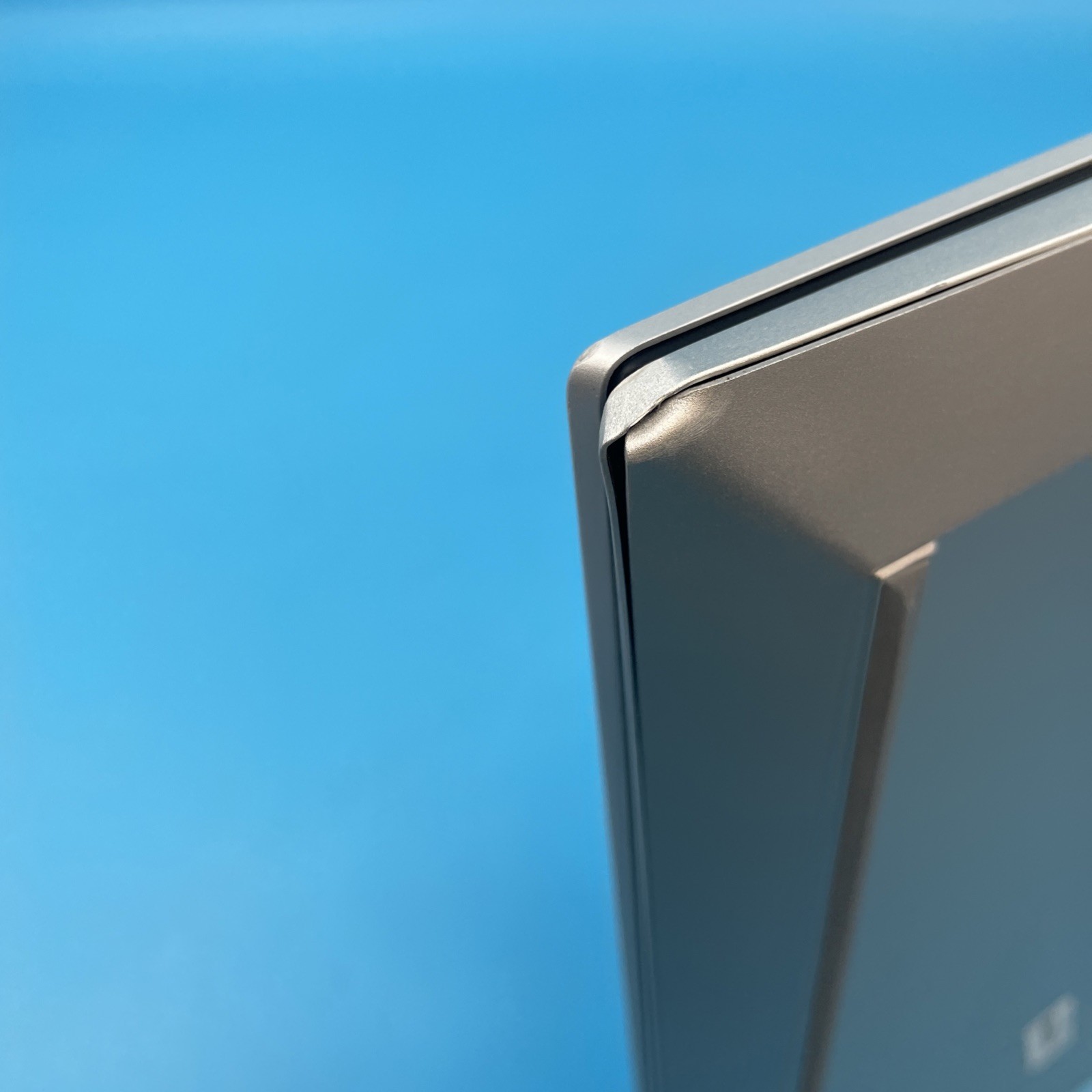 HP EliteBook 840 G8 | i7-1185G7 | 16GB RAM | NO DRIVE | NO OS | 73% BATTERY