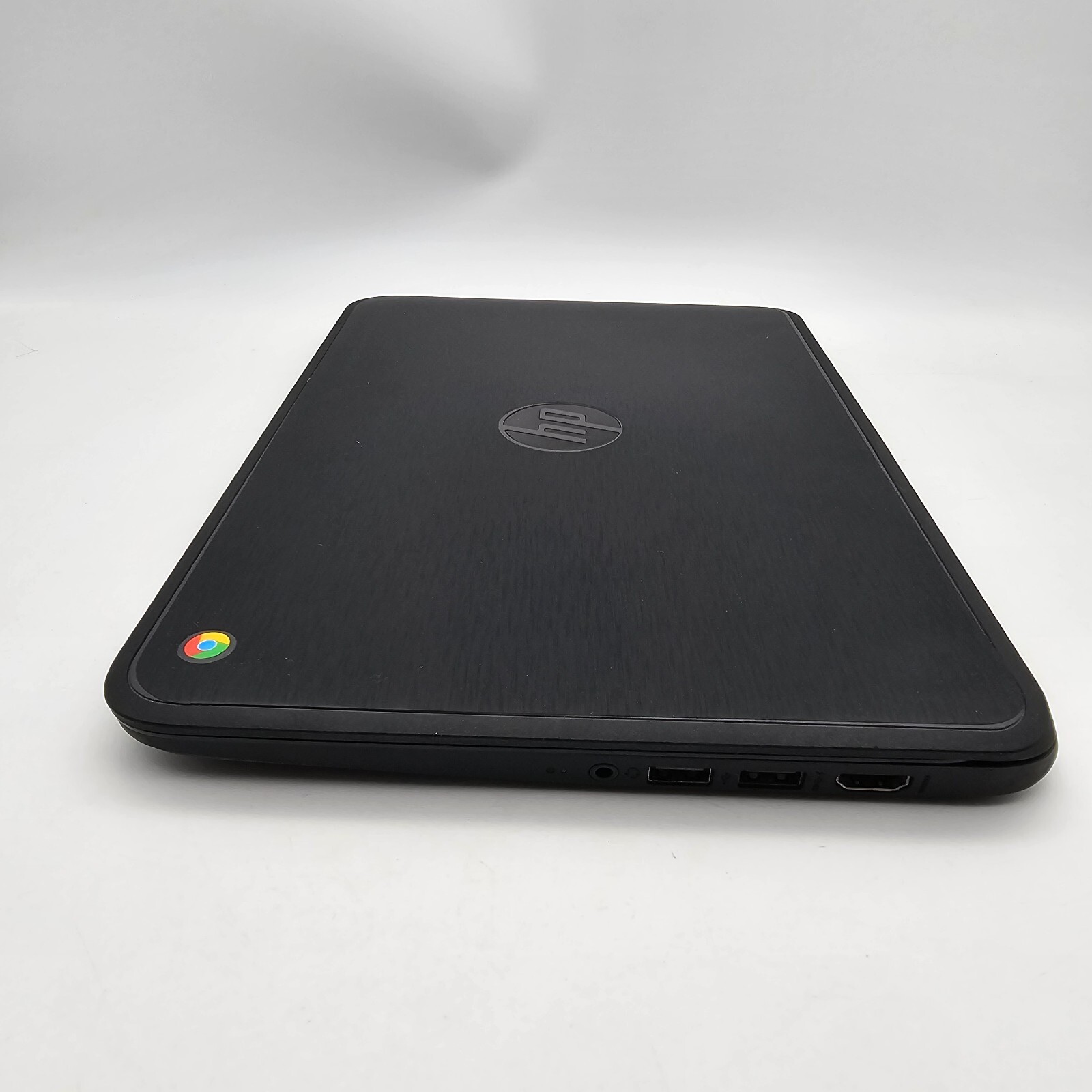 HP 11 G4 Chromebook Laptop Intel Celeron 2.16Ghz, 2GB RAM, 16GB SSD, HDMI, 2xUSB