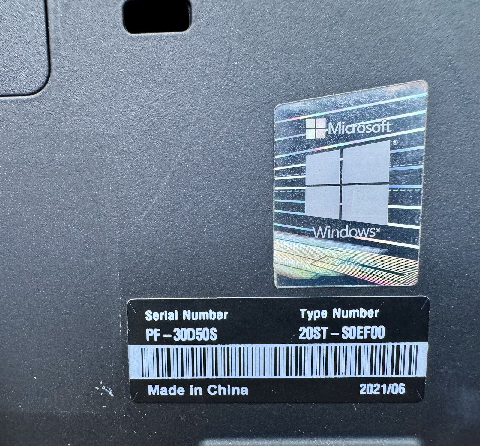 ThinkPad P15 Gen 1 i7-10750H 32GB 512GB Quadro T2000 FHD Win11 with Charger