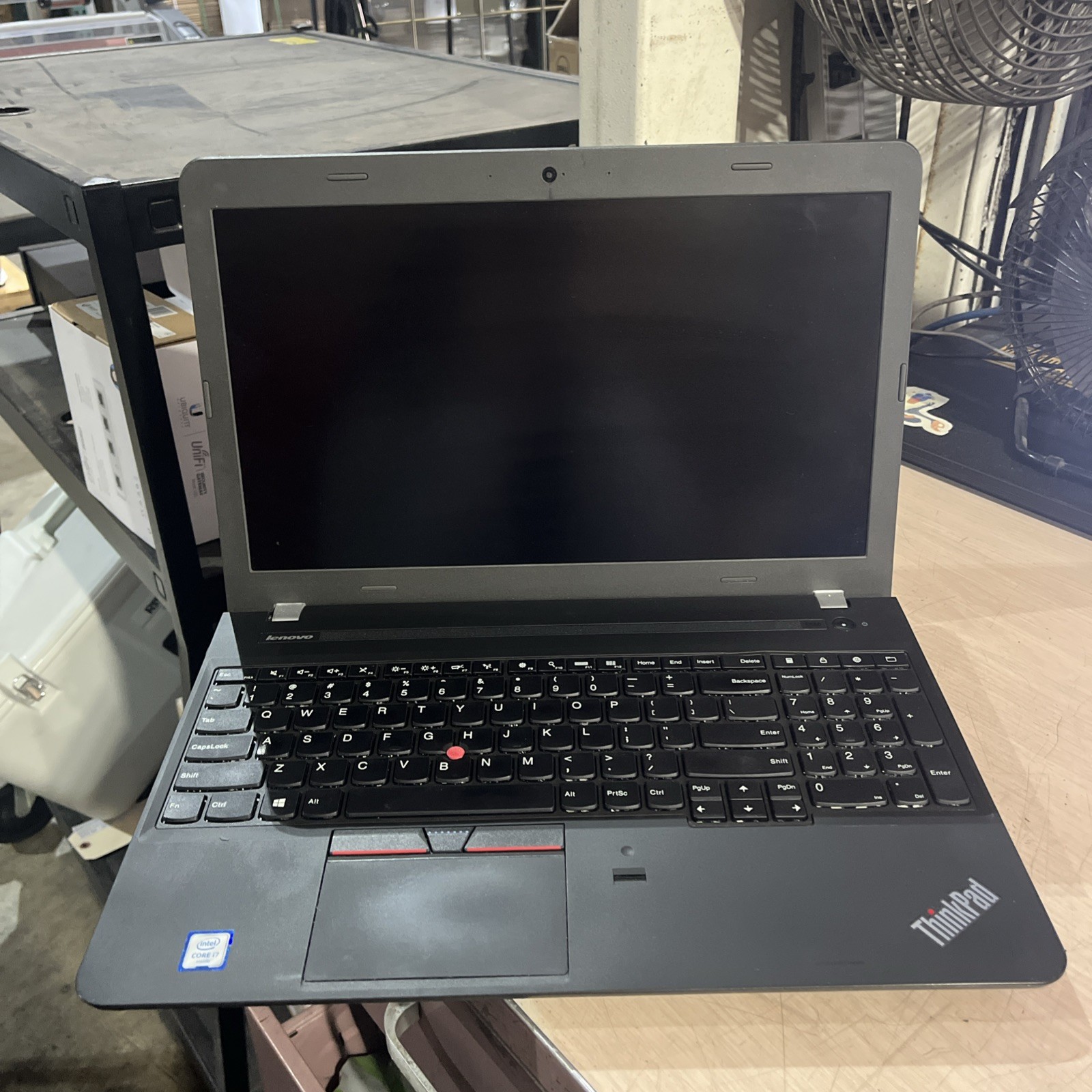 LENOVO THINKPAD E560 INTEL CORE I7-5600U 2.50GHZ 4GB RAM NO HD